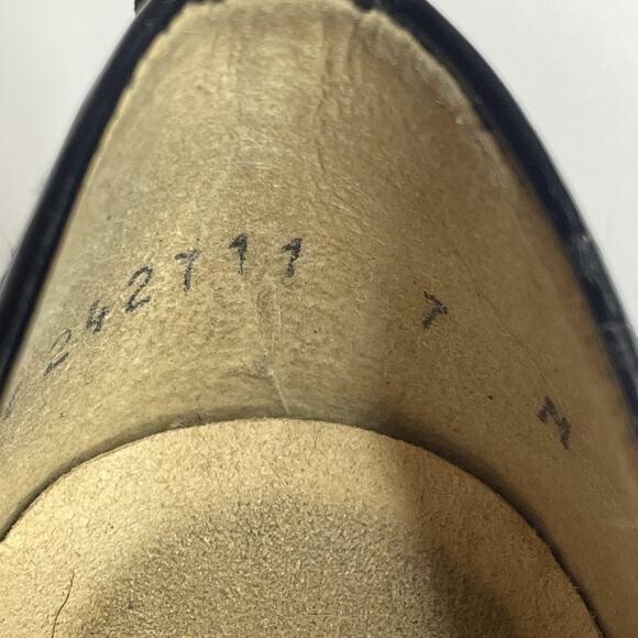 Stuart Weitzman Black Patent Leather Peep Toe Platform Heels 7 M Classic SW Logo - Picture 6 of 7